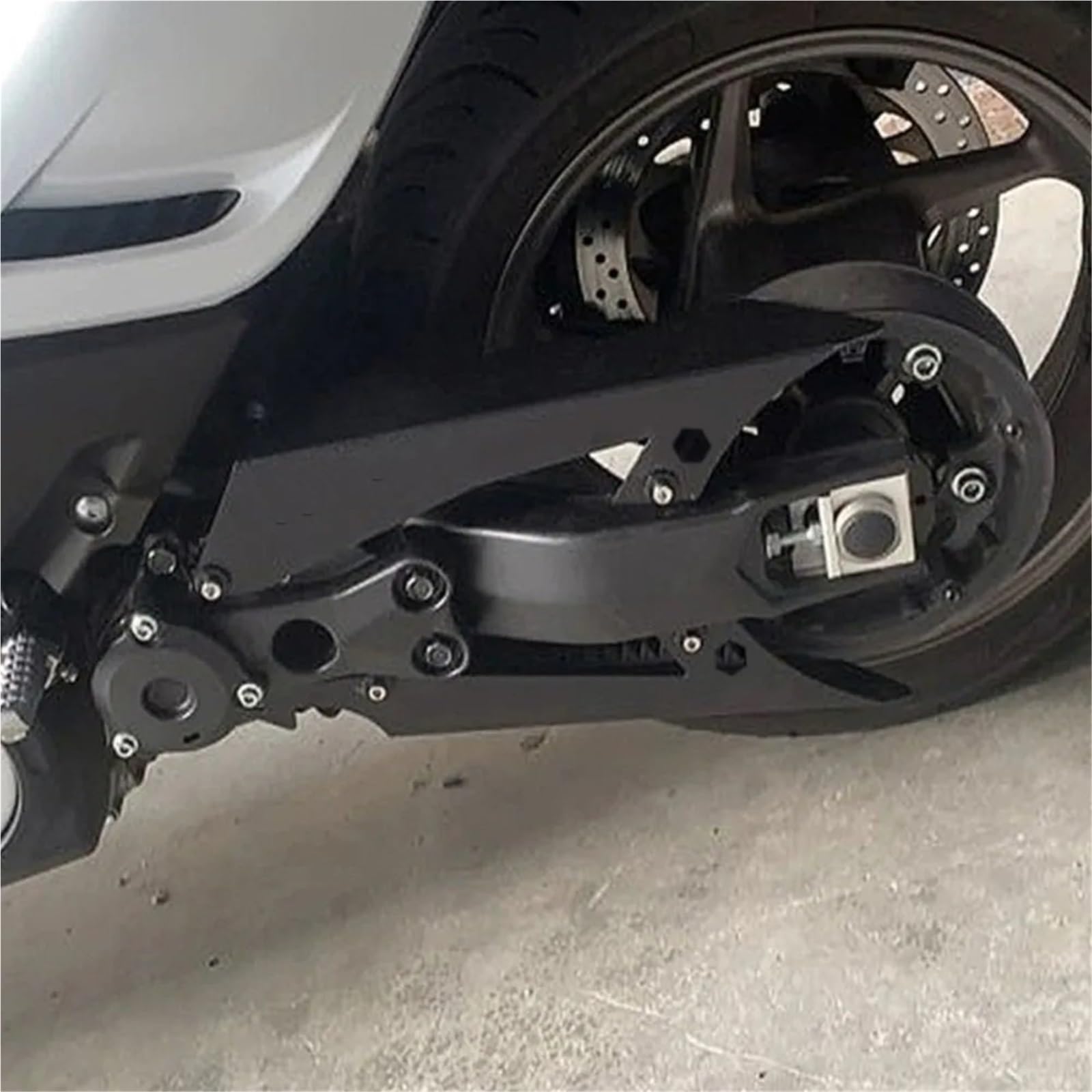 osłona zębatki silnika Pasuje do Yamaha TMAX530 TMAX560 Tech MAX 2017-2021 Dekoracyjna osłona łańcucha CNC Osłona paska(Blue)