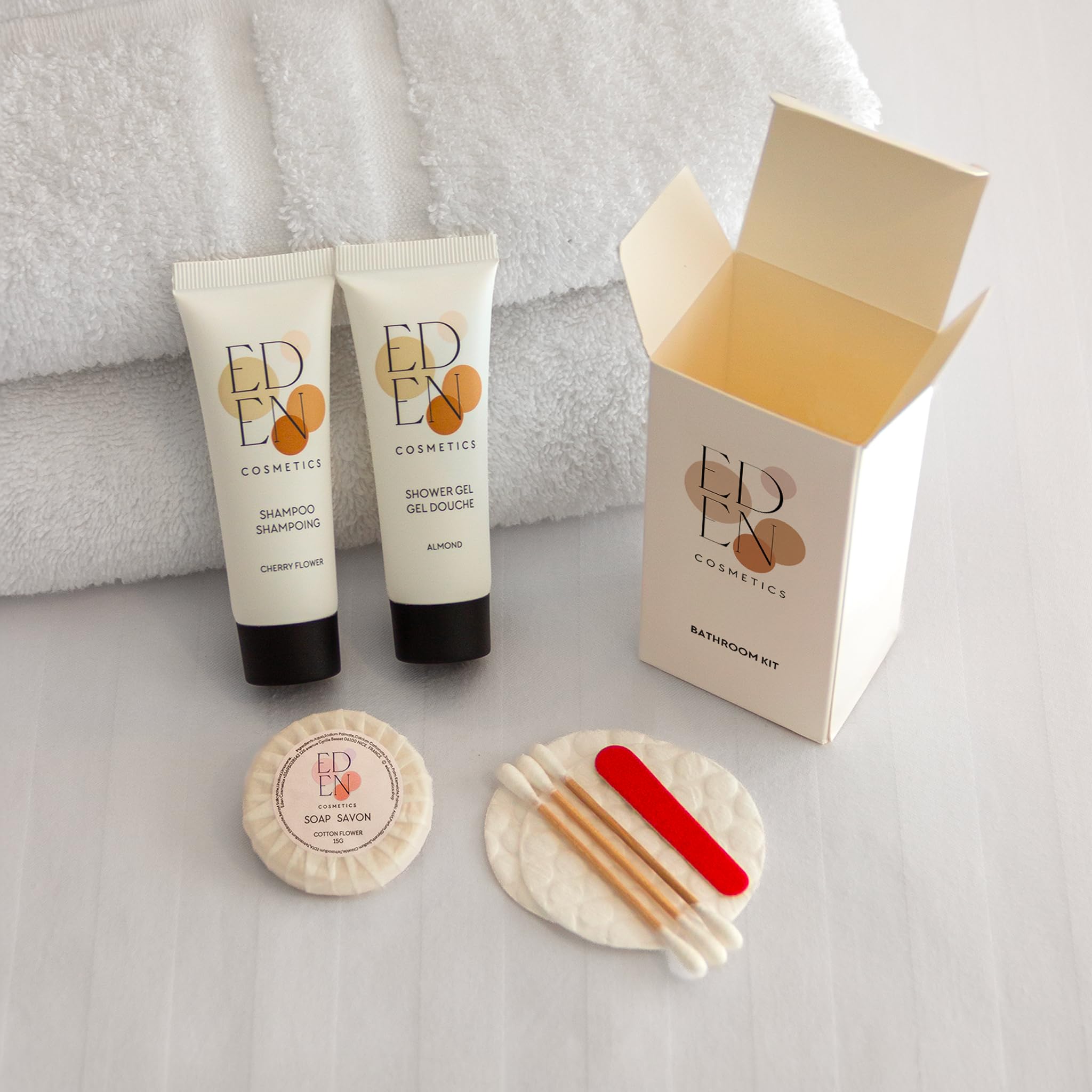 Kit d'accueil pour Salle de Bain | Idéal pour Locations Airbnb & Hôtels | Cosmetique Parfumé | Lot de 50 Kits Complets et Prêts à l'emploi | Produit d'accueil