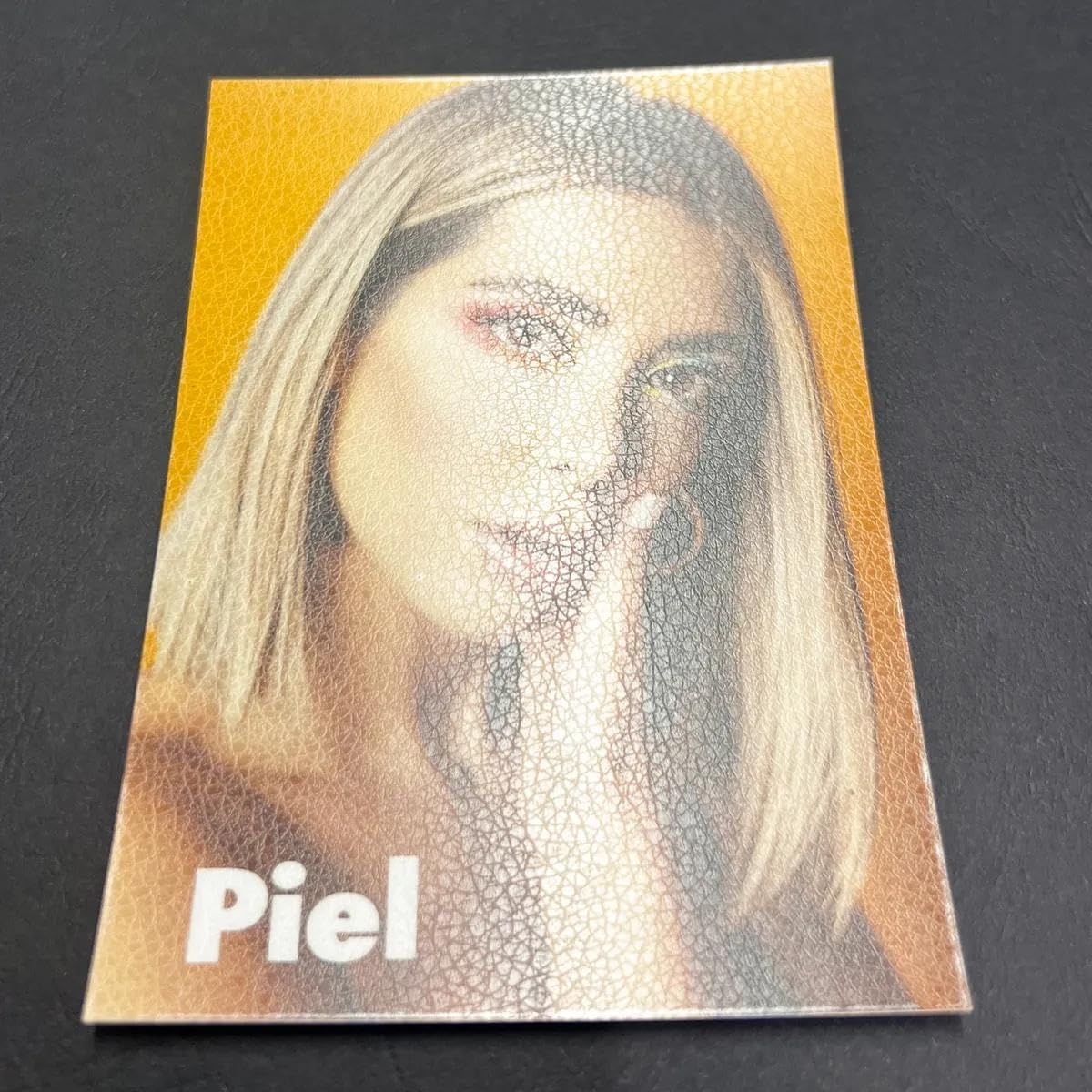 Cold Laminate Roll for Photography, 25 × 50 m, Protective Transparent Finish (Leather)