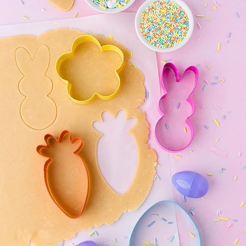 Miniatura 5 de Cookie Cutter Kingdom, Juego de 4 cortadores de galletas de Pascua, conejo, zanahoria, flor, huevo, cortadores de galletas de primavera, molde para