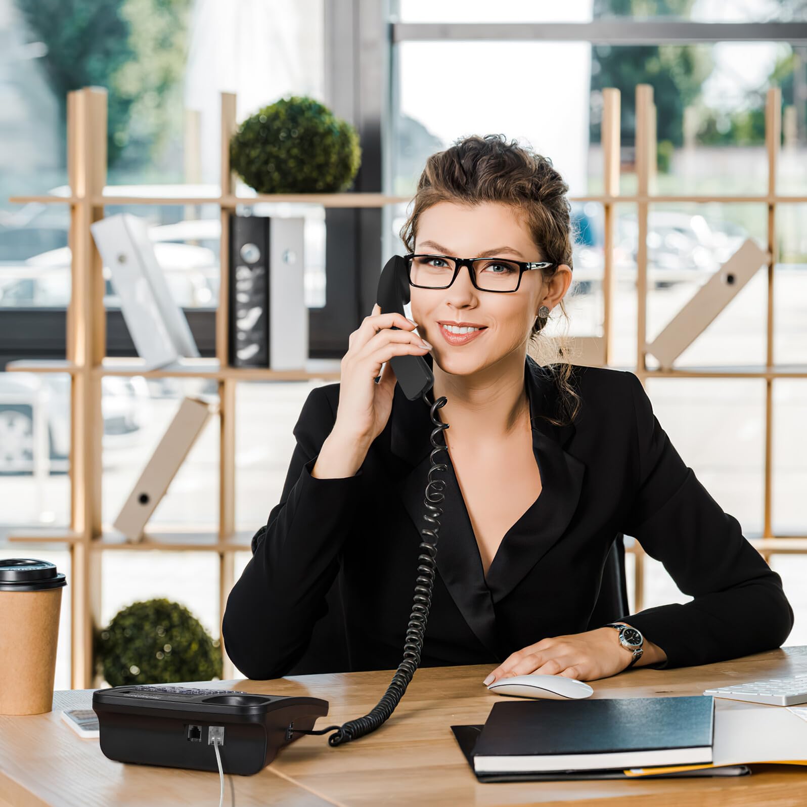 Telefono con per Anziani Display Chiaro con Identificatore Chiamata Funzioni Rifiuto e Trasferimento Chiamate Design e Connessione Stabile e Affidabile