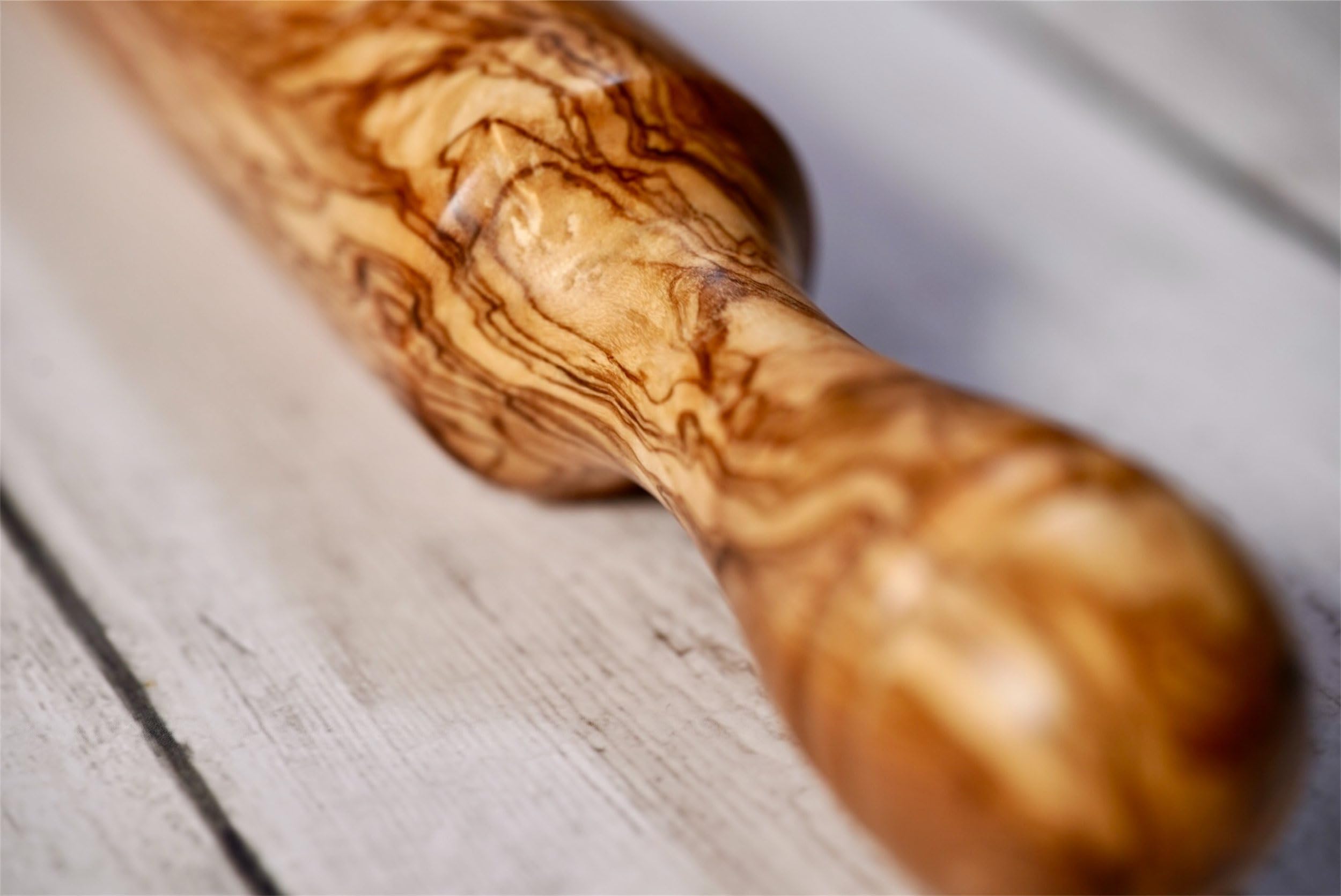 Rouleau à pâtisserie fait main en bois d'olivier 100 % naturel avec poignées, longueur 41 cm Ezo.Home