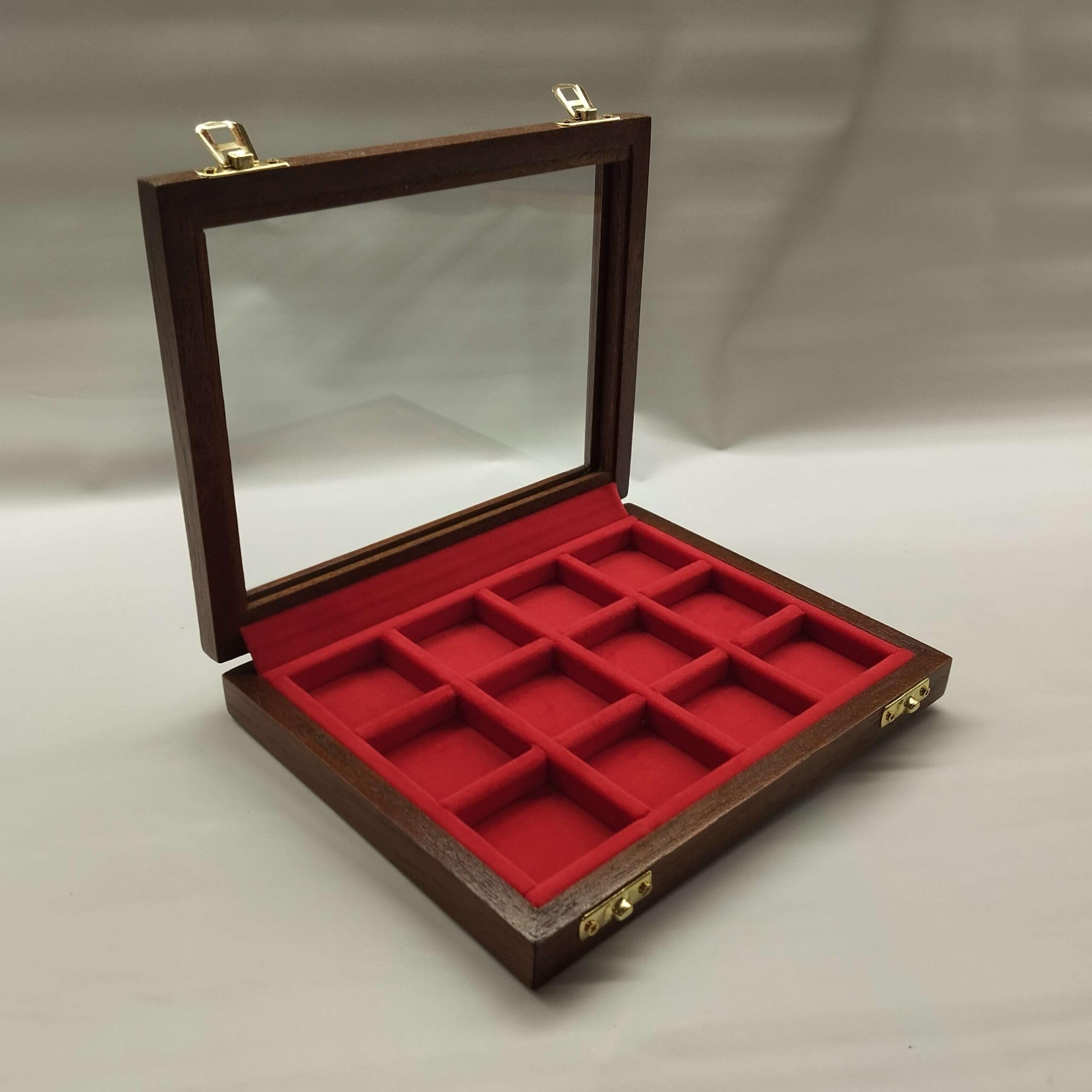 Caja para Monedas y medallas de colección 12 Compartimentos 40x40 mm, Madera y Terciopelo Artesanal, numerada con Certificado de autenticidad
