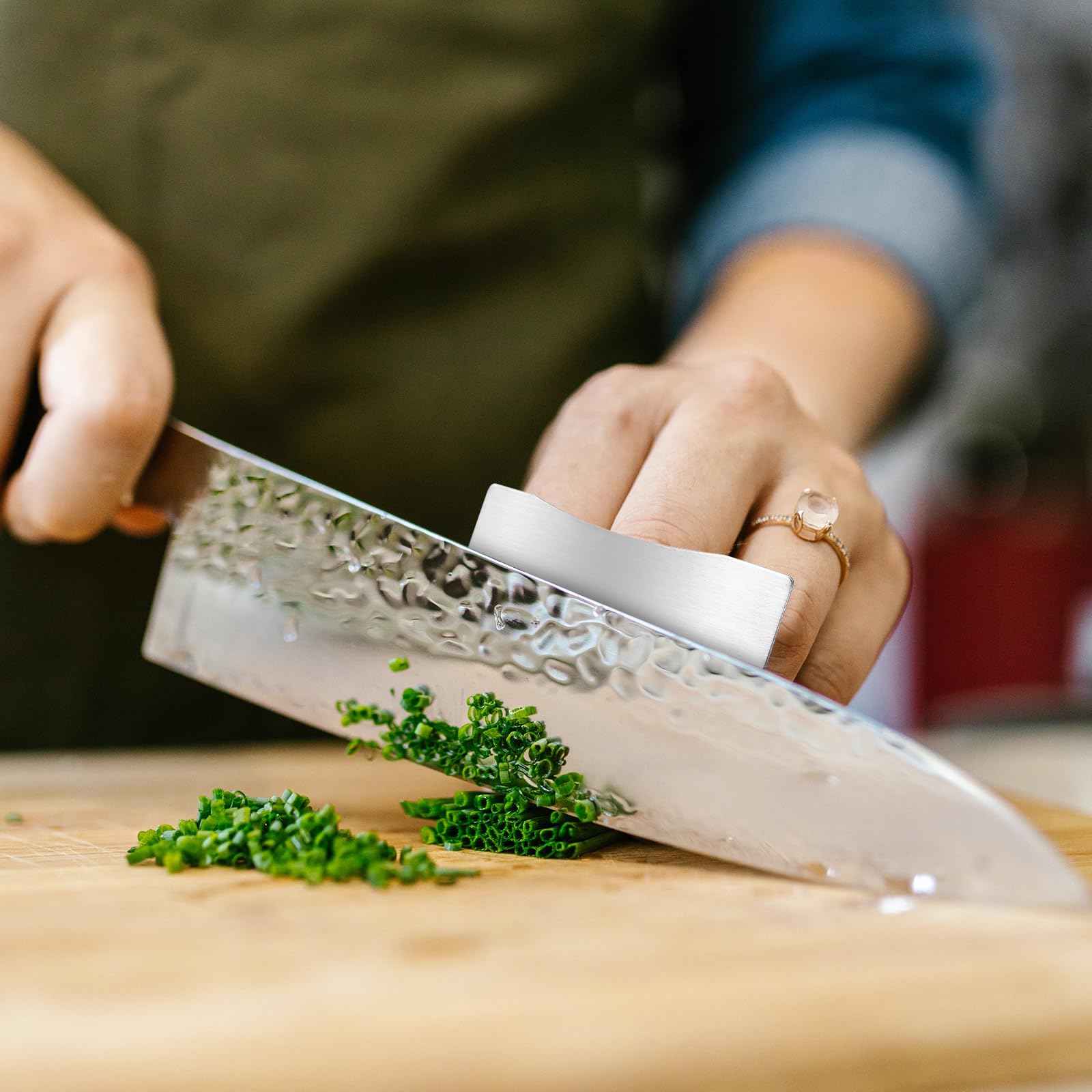2 Pack Stainless Steel Finger Guards - Kitchen Safety Protectors For Slicing & Dicing