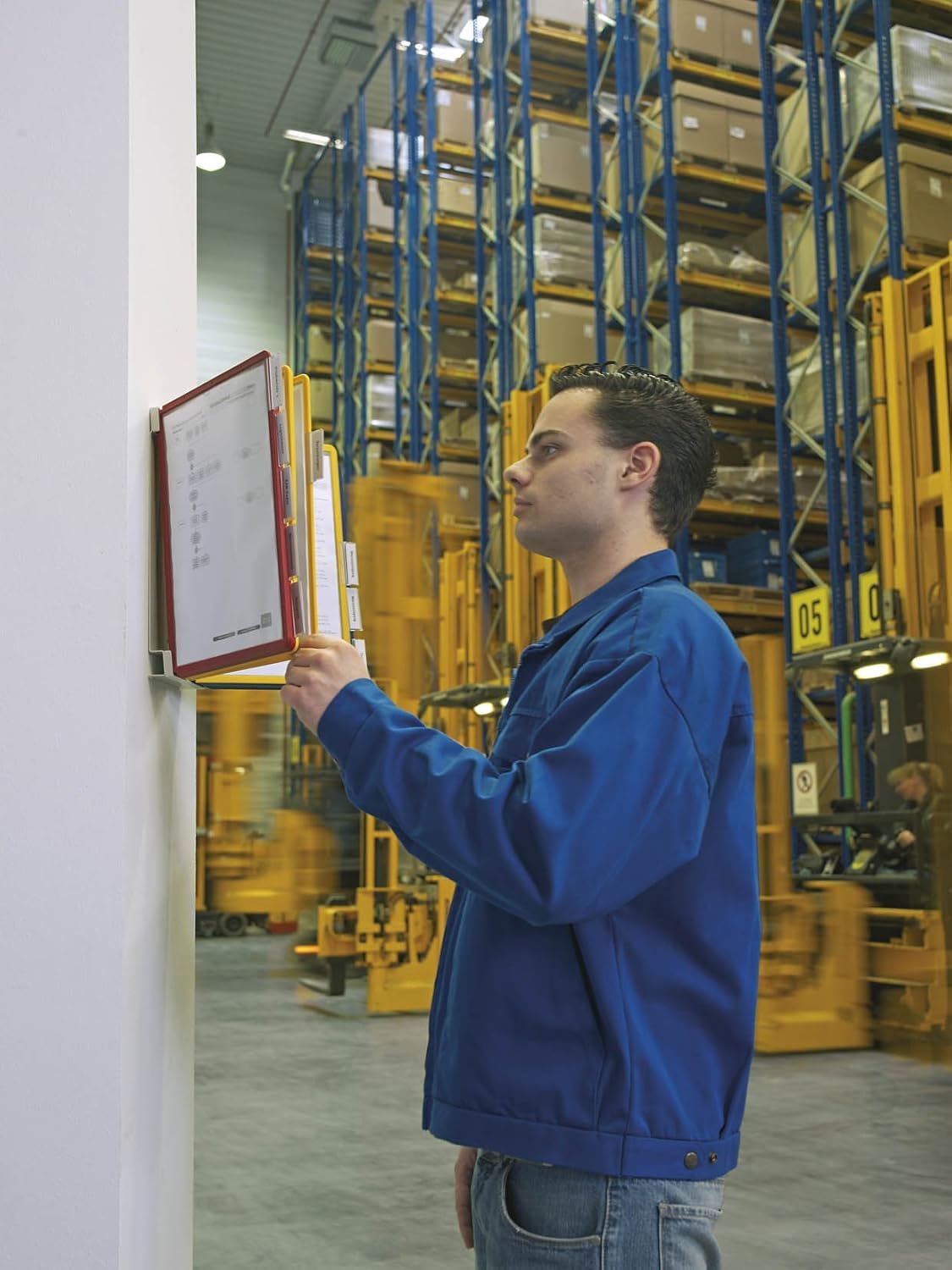 Durable 551200 Zestaw paneli informacyjnych Vario Wall 20 (A4, ścienny z 20 panelami), wielokolorowy.