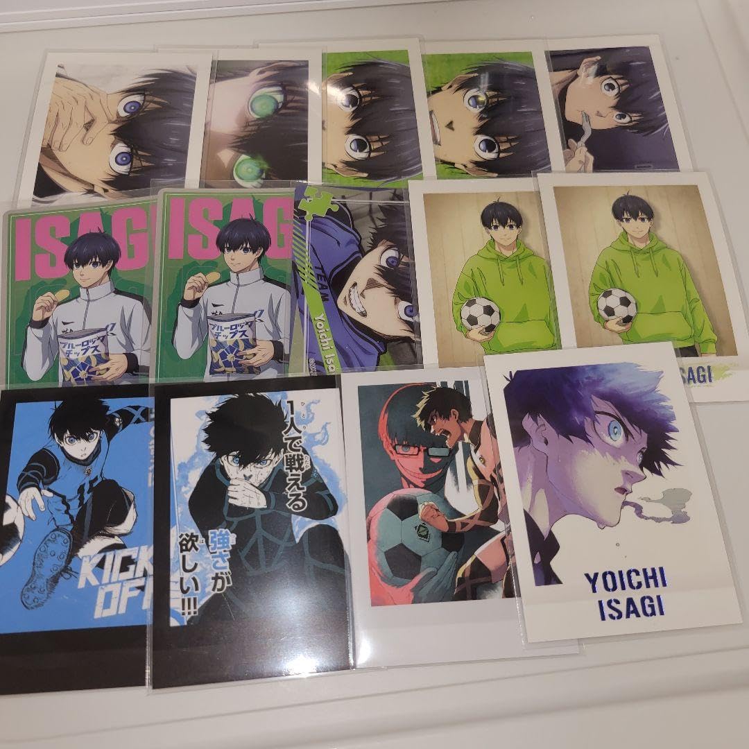 Amazon.co.jp: ブルーロック 潔世一 シークレットモノクロカード