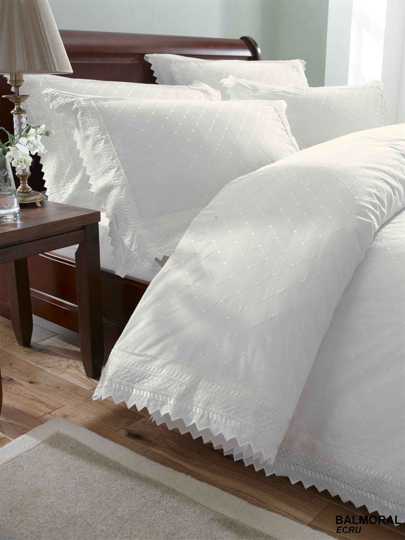 JC Textiles Double Bed Embroidered Duvet Cover Set Balmoral White