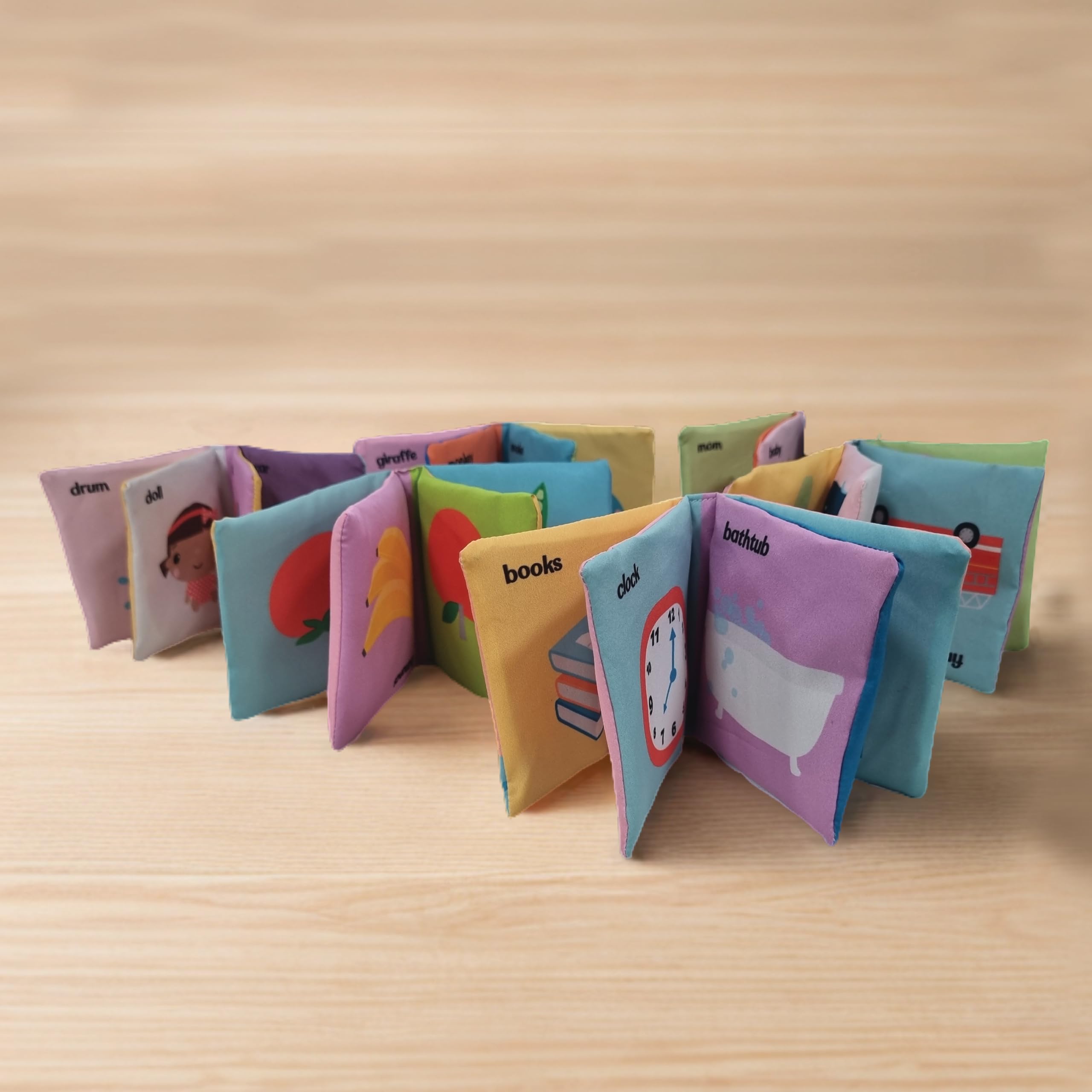 Set di 6 libri di stoffa per bambini, animali, famiglia, giocattoli, frutta e verdura, veicoli