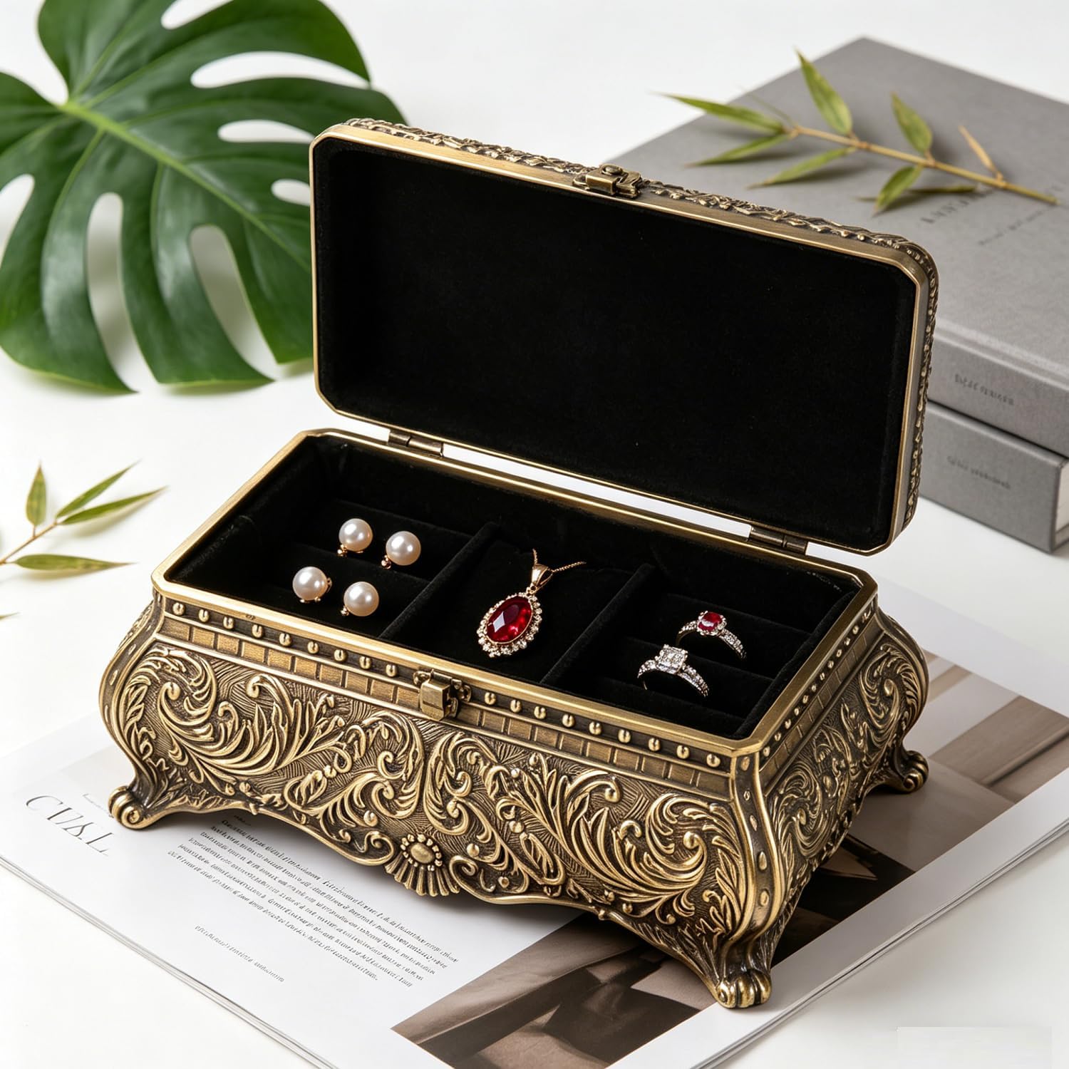 Tissting Vintage Metal Jewelry Box, 5.0x3.3x2.6in Rectangular Trinket Storage Box, Ring Box Holder, Ornate Ring Earrings Treasure Case Vintage Jewelry Organizer Box for Women Girls Gift (Bronze)