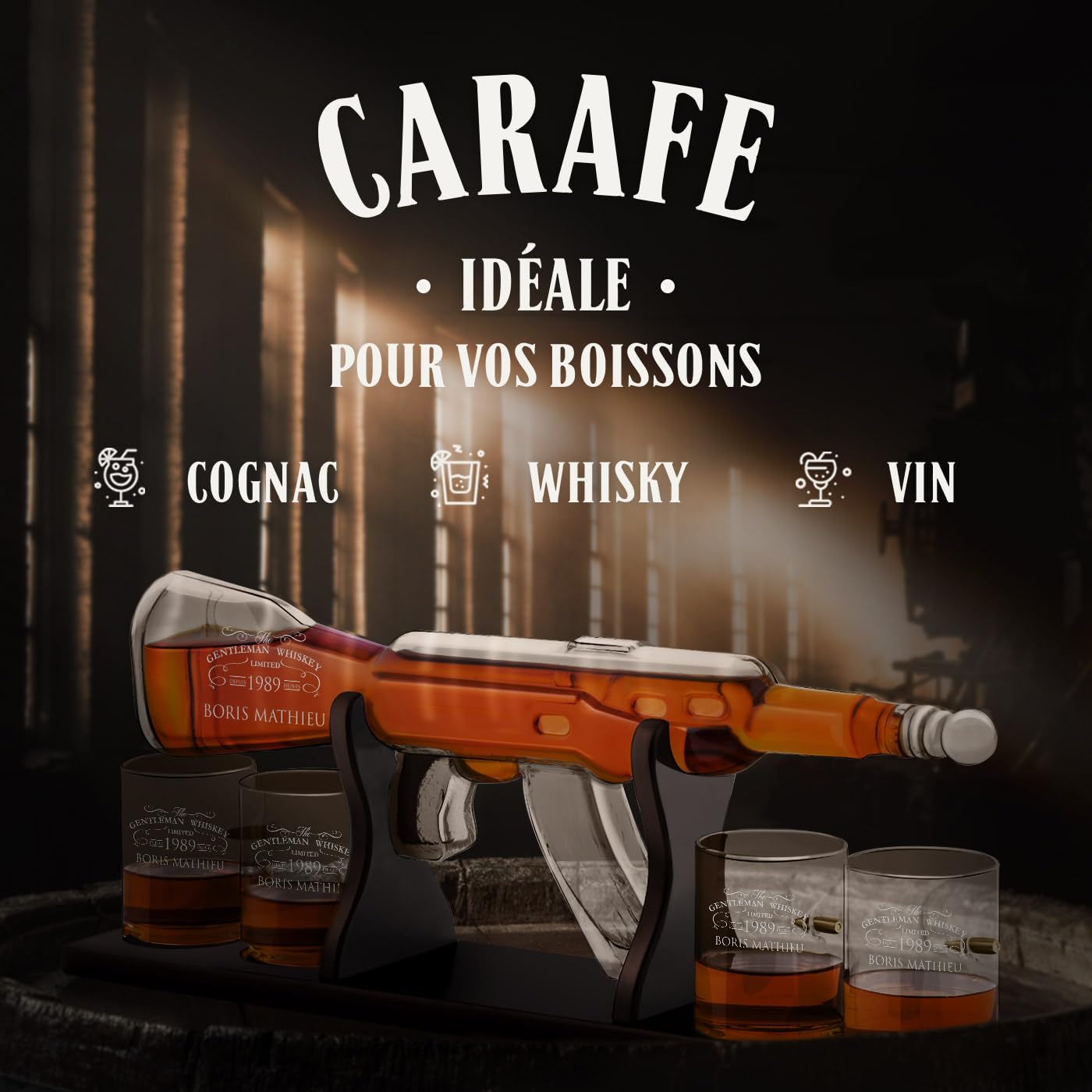 Maverton Ensemble de Carafe gravé avec 4 Verres à Whisky, 800 ML Fusil Carafe en Verre, Idée Cadeau Homme Anniversaire - Cadeau Personnalisé - Cadeau Noel - gentleman whiskey