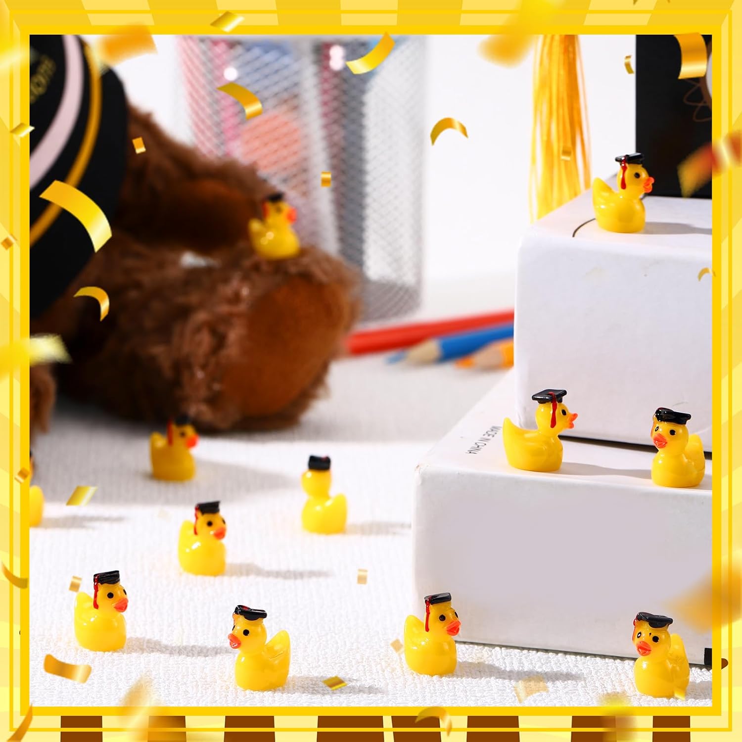 150 Pcs Mini Resin Graduation Ducks with Black Hat 2026 Grad Resin Ducky Favor Graduation Decorations Class of 2026 Miniature Ducks Figurine Grad Party Gifts Favors Art Crafts(Red)