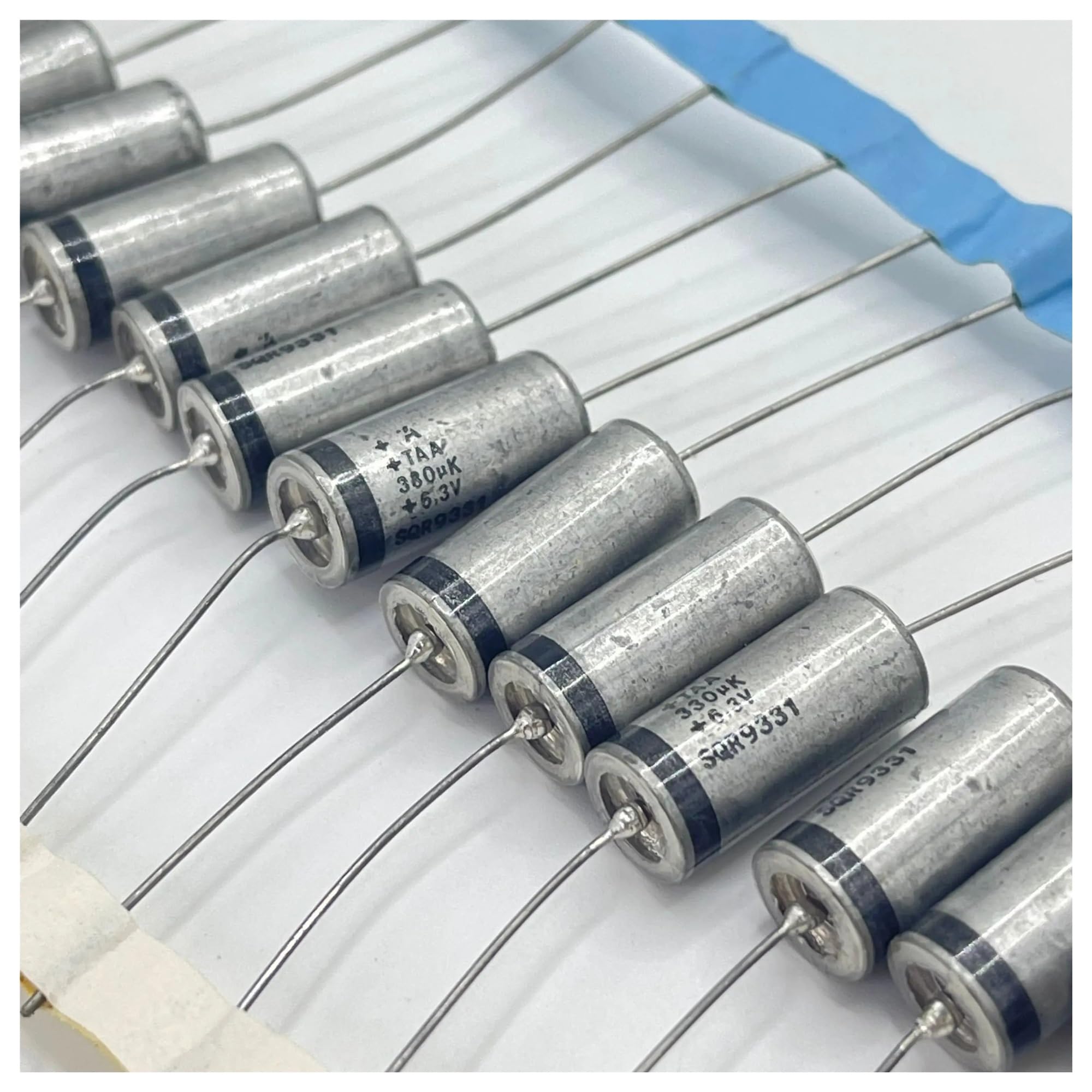 LEOTNNDQ 1pcs 330UF 6.3V 150UF 16V Electrolytic Capacitor(150UF 16V 1pcs)