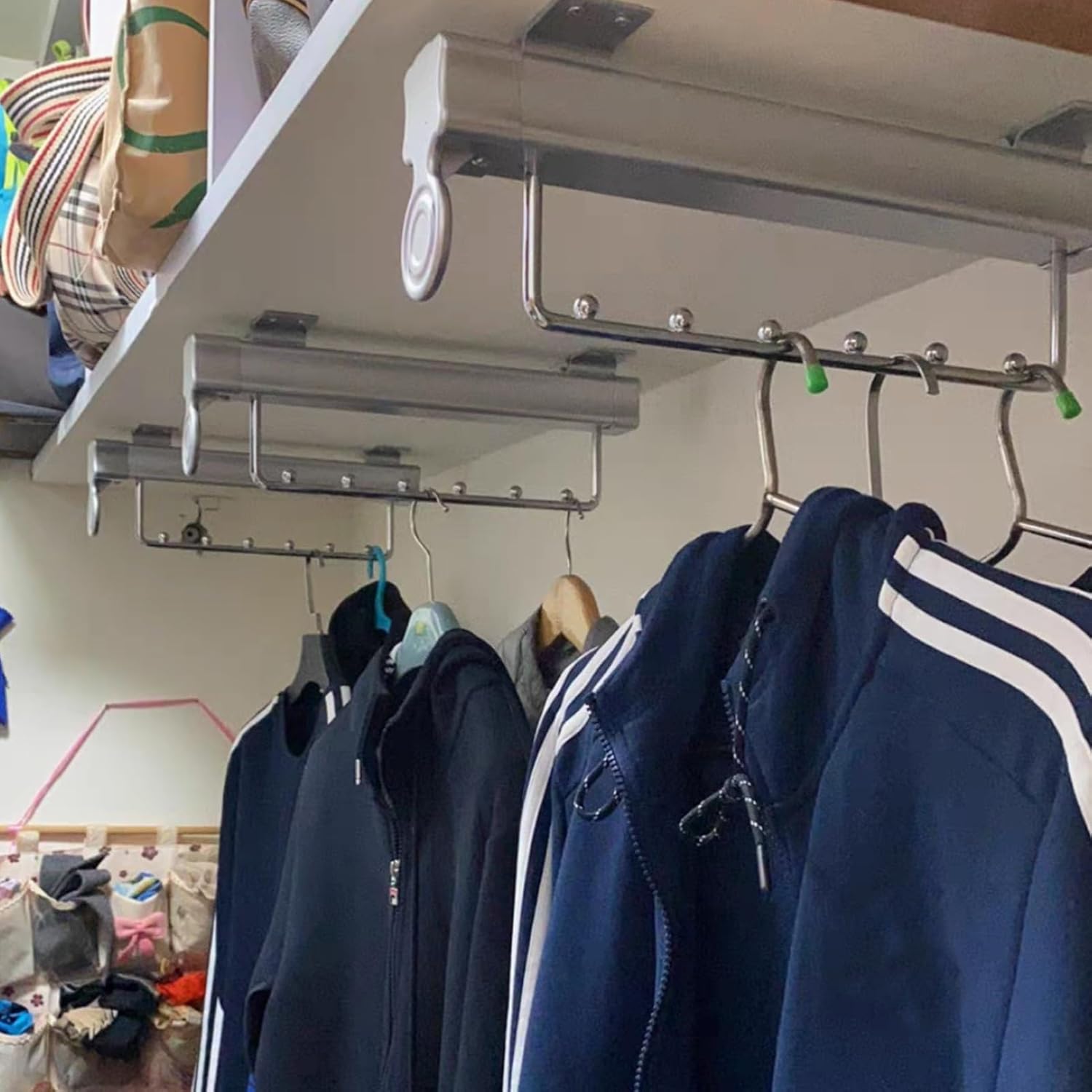 Pull Out Pants Rack,Pull Out Clothes Hanger Rack for Closet,for Space Saving Bedroom and Laundry Room(Color1,400mm)