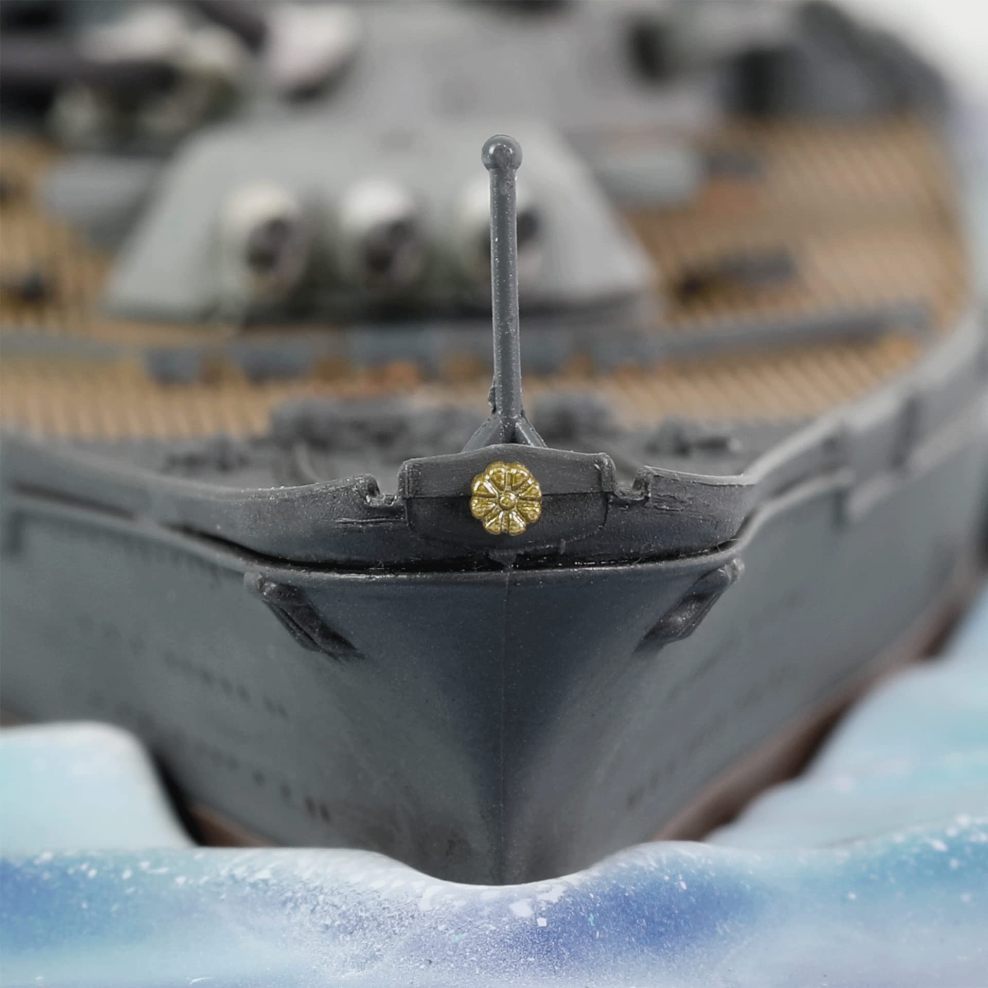 Forces of Valor 1:700 Corazzata JPN Yamato 1945 - Diorama Navale