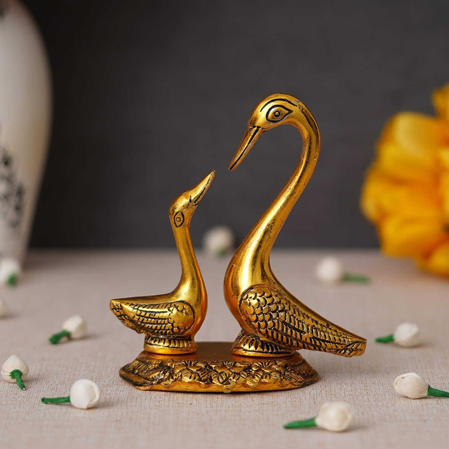 Buy Small Size Swan Pair of Kissing Duck Decorative Showpiece