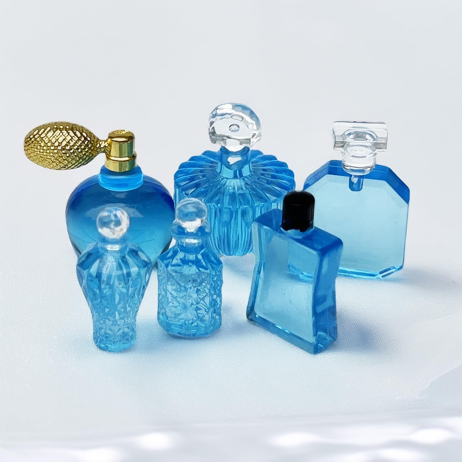 Amazon.co.jp: 1/12スケールミニチュアコスメセット:ドールハウスバス