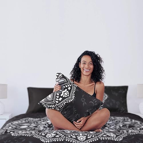 Miniatura 4 de Comfort Spaces - Edredón cómodo con juego completo de sábanas y con bolsillo lateral, casual y moderno para todas las estaciones, fundas de cojín a