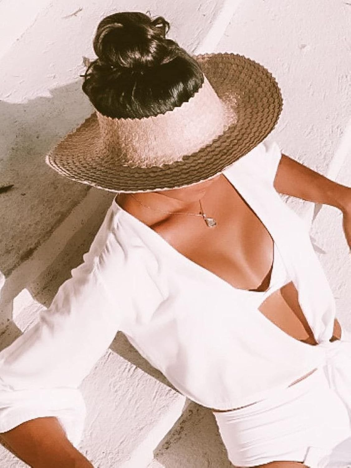 Wide Brim Straw Sun Visor Breathable Palm Leaf Hat for Women, Ideal for Beach, Travel, and Outdoor Activities