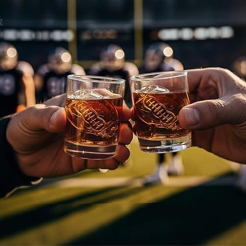 Miniatura 4 de MADARC SPORT JUEGO DE 6 - Vasos de chupito reversibles de fútbol americano 2 oz  4.5 oz (Clásico) 2 oz  4.5 oz, con forma de balón de fútbol