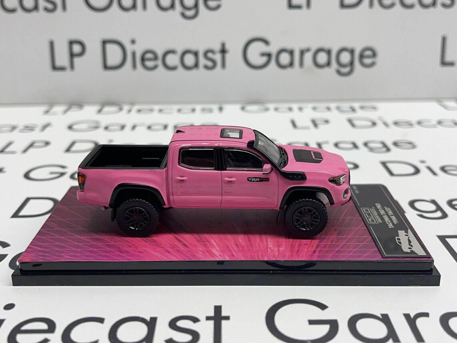 Amazon.co.jp: GCD Toyota Tacoma TRD Pro Pink Octopus Limited
