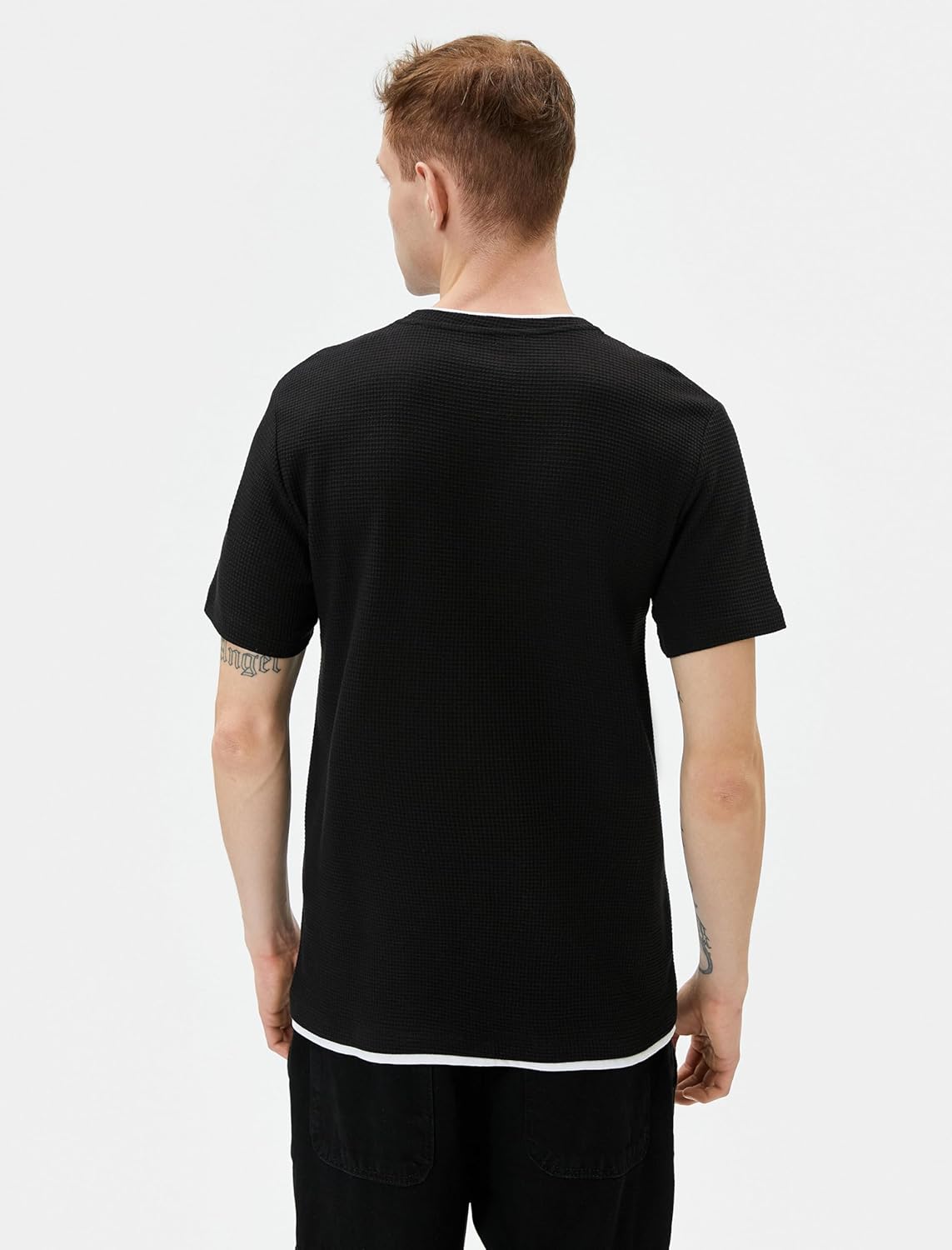 KOTON Mens Cloth Detail Crew Neck Slim Fit Textured Basic Tshirt 2026 - view 4