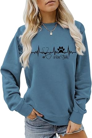 Veterinary Technician Sweatshirt for Women Vet Tech Crewneck Pullover for Veterinary Student Long Sleeve Shirts