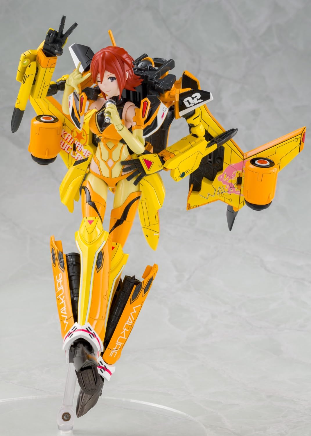 Macross Delta: Kaname Buccaneer Variable Fighter Girls Plastic Model Kit