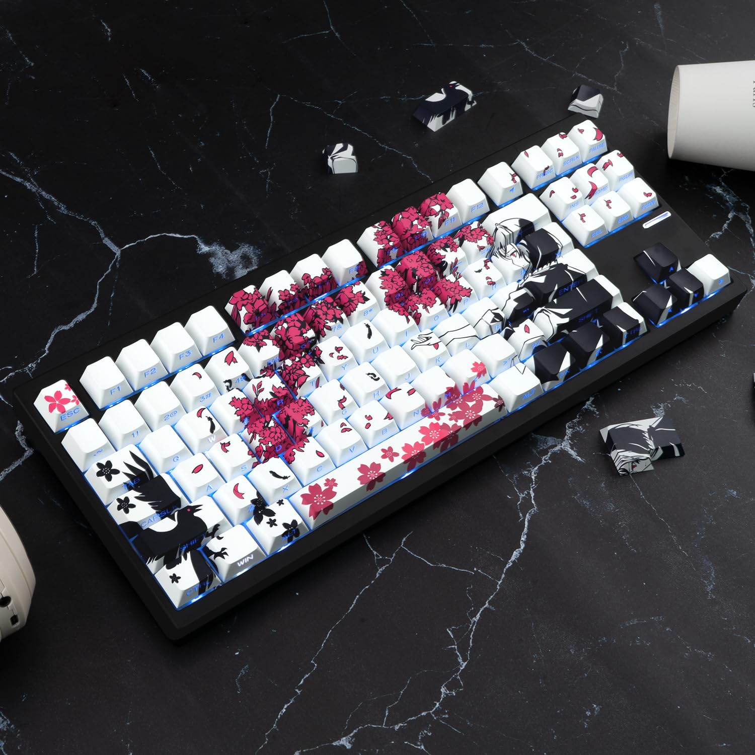 PBT - Teclas de anime – 131 teclas, teclas retroiluminadas personalizadas japonesas, perfil de cereza para teclado mecánico Cherry Gateron MX 61/87/104/108