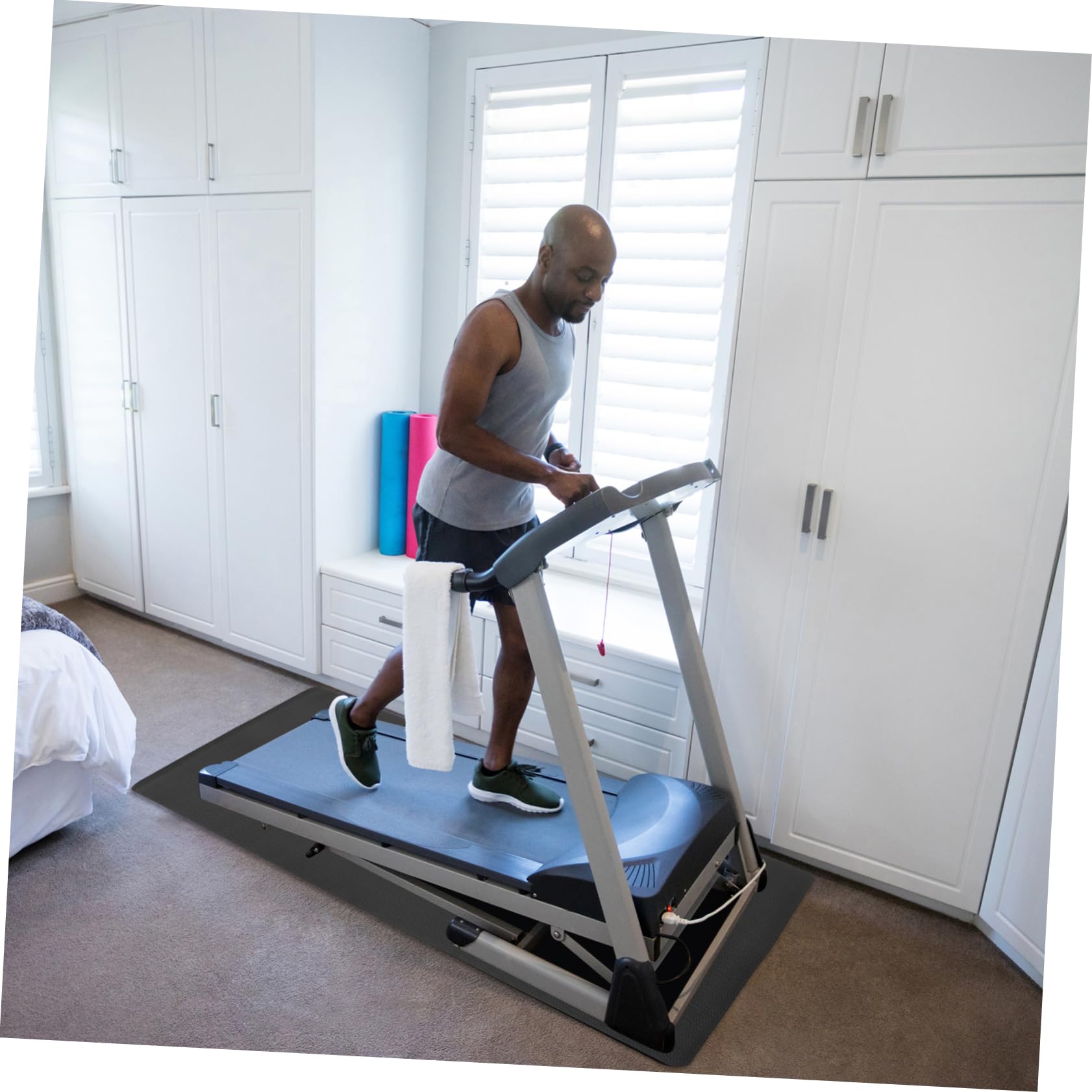 BESPORTBLE Alfombrilla Nbr para Cinta de Correr y Equipo de Ejercicio | Negro, Superficie Estable y Amortiguación, Protección de Suelos y Aparatos, Uso en Entrenamiento y Oficina