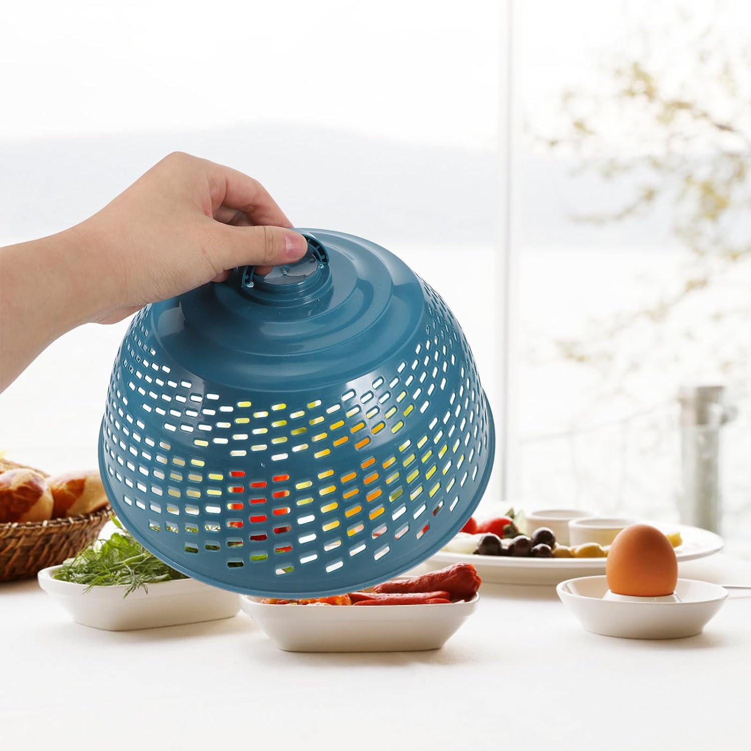 Reusable Blue Mesh Food Cover Tent, Food Protector Net for Outdoor Picnic, Kitchen Bbq, round Plate Cover with Fine Mesh Screen to Keep Bugs and Flies Away