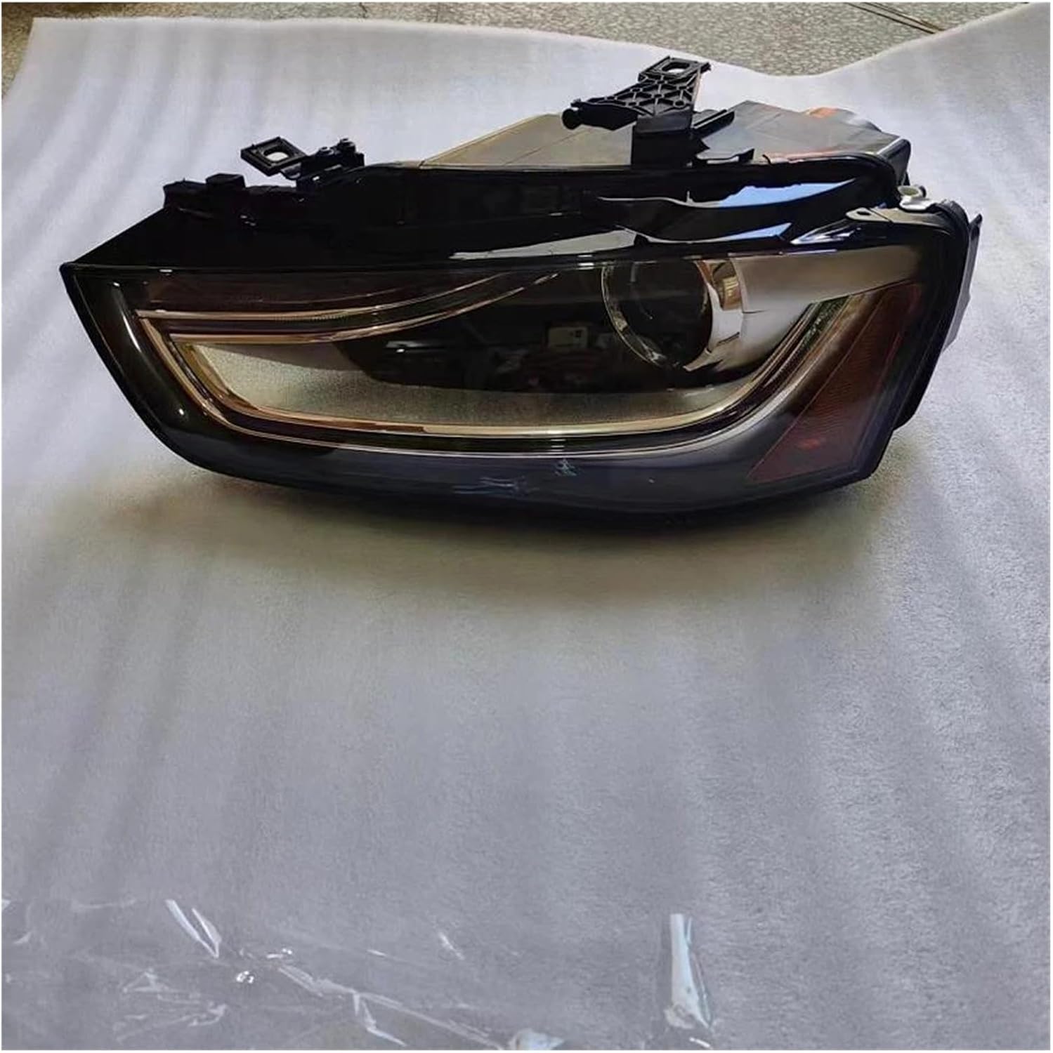 HID Xenon Car Headlights Assembly Compatible For Audi A4 S4 2013 2014 2015 2016 Projector Headlamp Car Accessories Kit Non-AFS(1pcs Right Side)