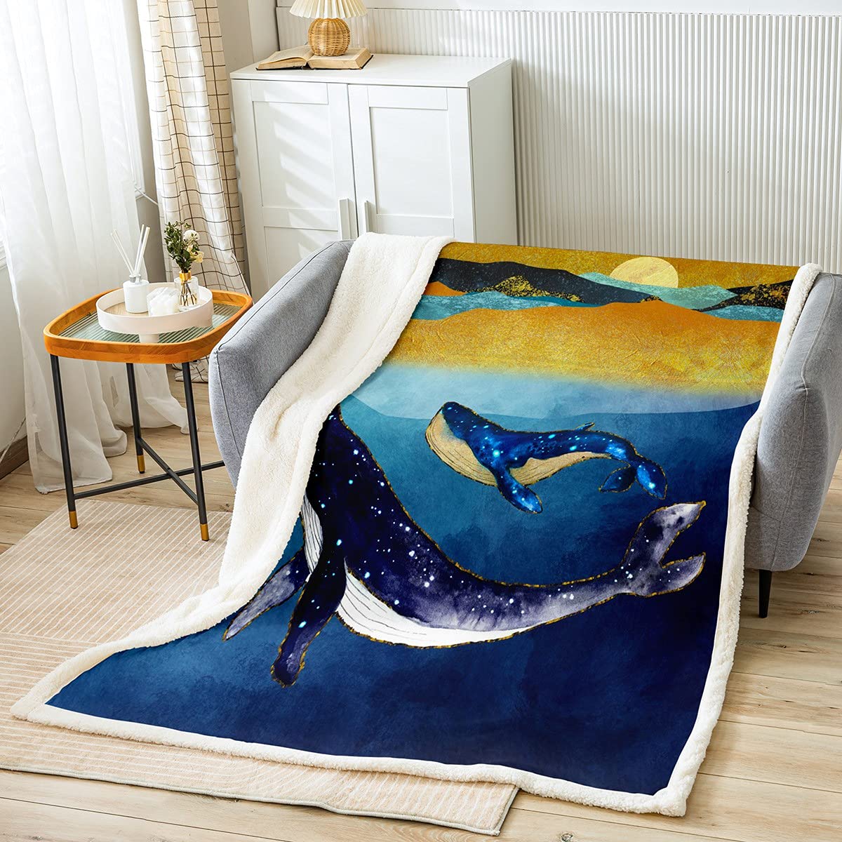 Couverture sherpa requin galaxie pour des soirées canapé cocooning et magiques en famille
