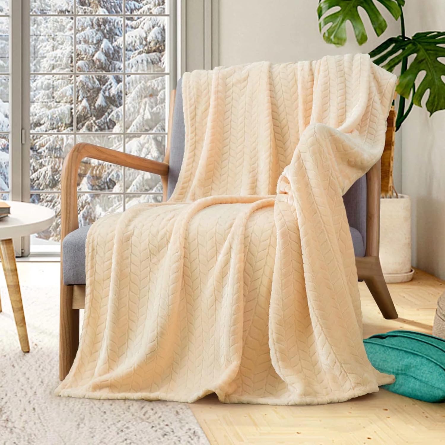inhand Fleece Throw Blanket, Super Soft Fuzzy Blanket for