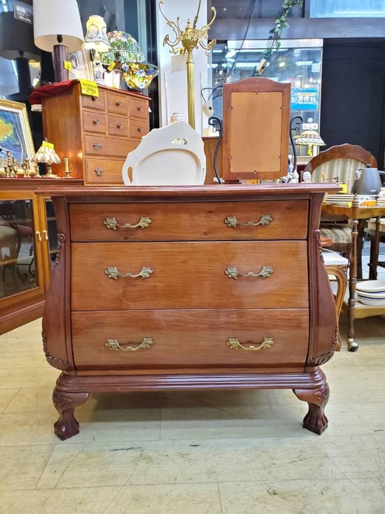 オランダ　3段　チェスト　オーク材　コモード　アンティーク　ヴィンテージ　猫脚 オランダ 3段 チェスト オーク材 コモード アンティーク