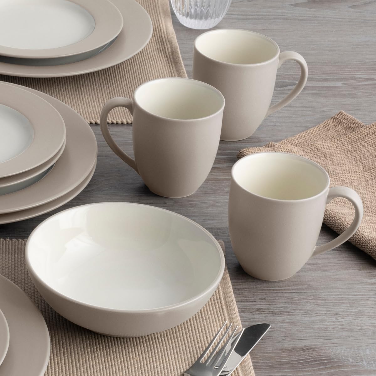 Noritake Colorwave Sand 16-Piece Rim Dinnerware Set, Service For 4