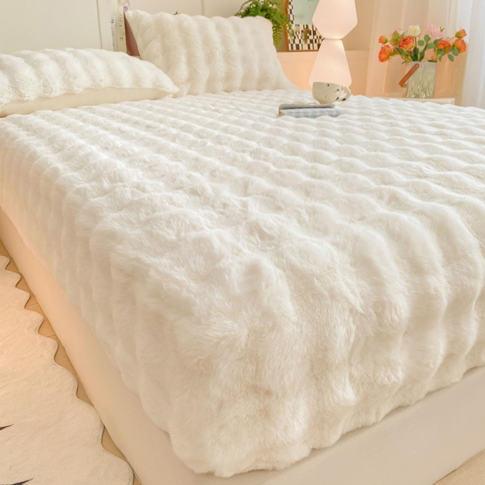 Velours de lait haut de gamme pour ce drap-housse blanc ultra doux 150x200