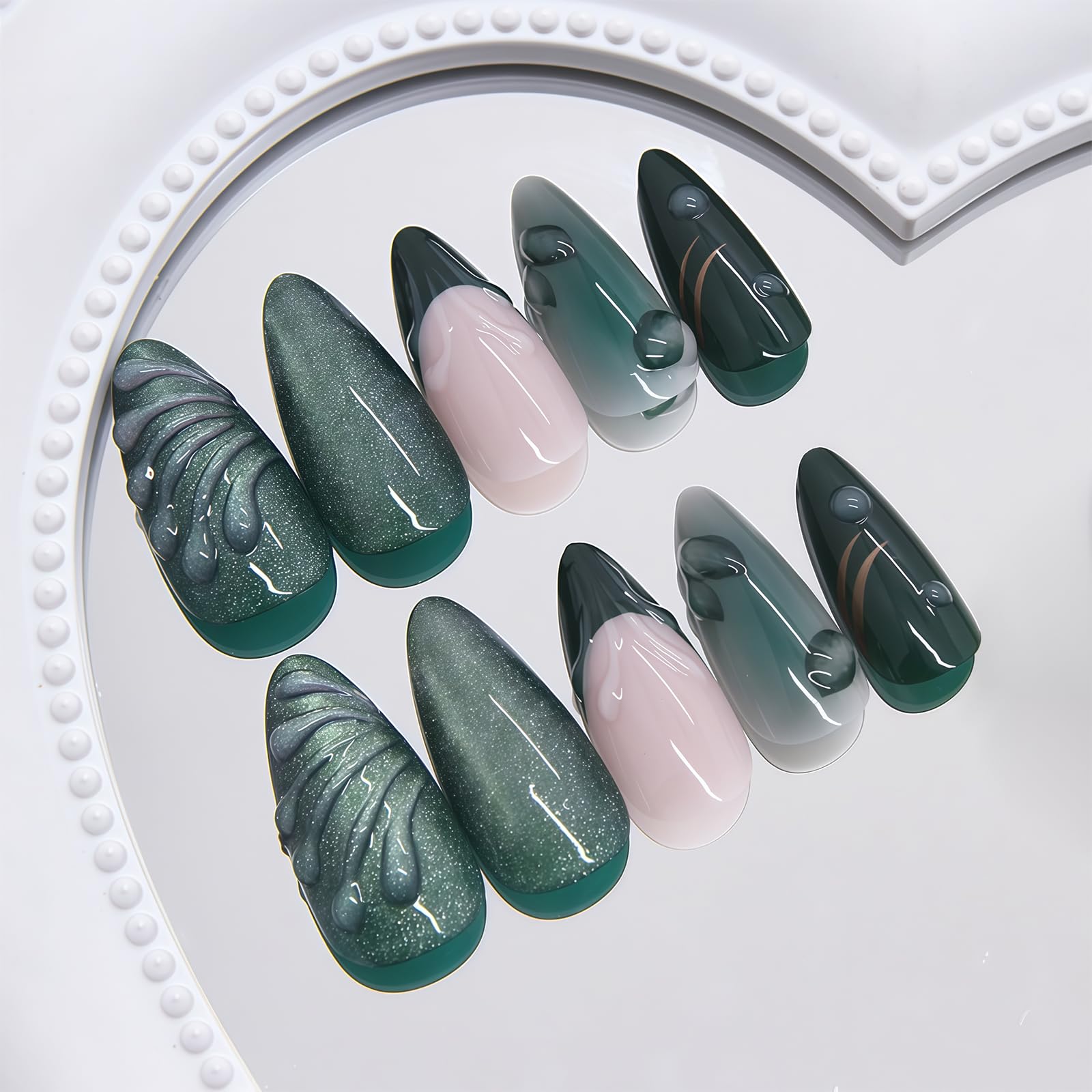 24Pcs Dark Green Press On Nails Medium Almond French Fake Nails with Star Design for Party Holiday & Daily Wear for Women - Image 4