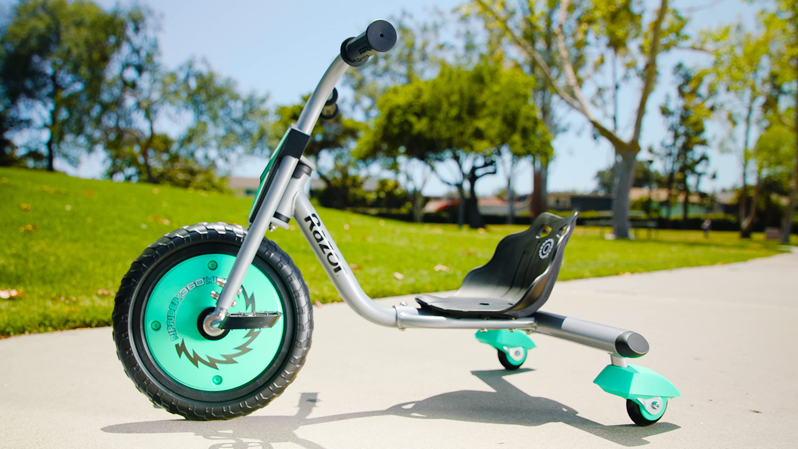 Razor RipRider 360 Mini Trike For Kids – Easy Spin, Steel Frame