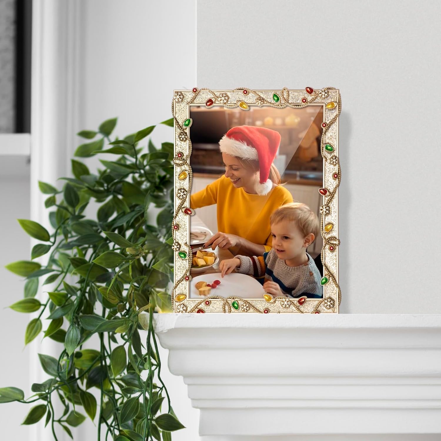 LARAINE 5x7 Picture Photo Frame Christmas Metal 2025 Christmas High Definition Display Pictures for Tabletop Home Decorative Holiday Gift (Gold, 5x7)