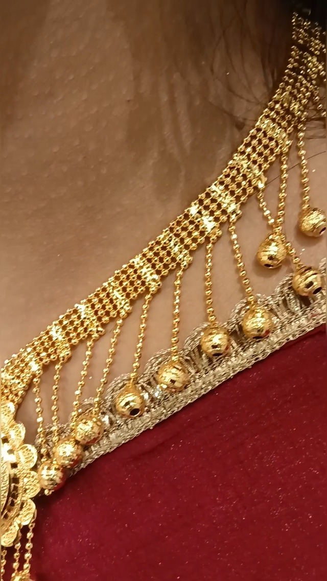 Efulgenz Indian Style Bollywood Gold Plated Tassel Choker Necklace & Earrings Set - Bridal Wedding Jewelry