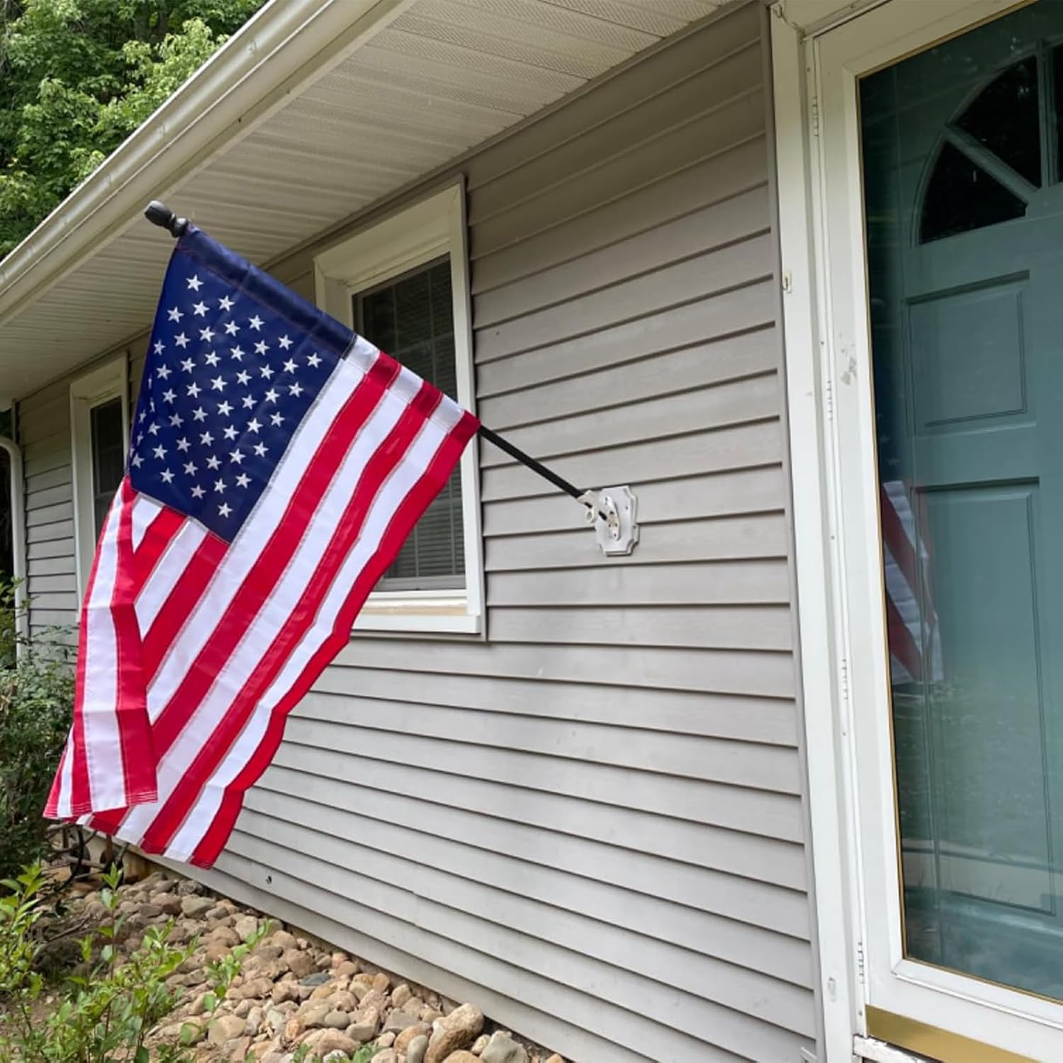 Bradford American Flag 2.5x4 ft Pole Sleeve for Outside, Heavy Duty Embroidered Outdoor American USA Flags, Vivid Color Polyester US Flag 2.5'x4' - Image 5