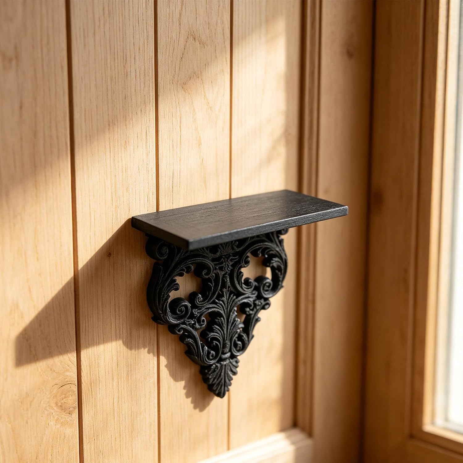 Operitacx Victorian Vintage Wall Shelf, Rococo Floating Shelf, Black Ornamental Carved Filigree Bracket, Wall Display Ledge for Crystal Candles Perfume