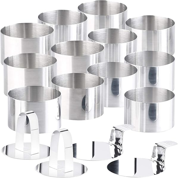 Rosenstein & Söhne 12 Round Cookie Cutters