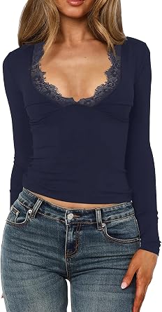 Women Fashionable Sexy Lace Trim V-Neck Long Sleeve Slim Fit T-Shirt Blouse Going Out 2025 Y2k Trendy Fall Crop Tops