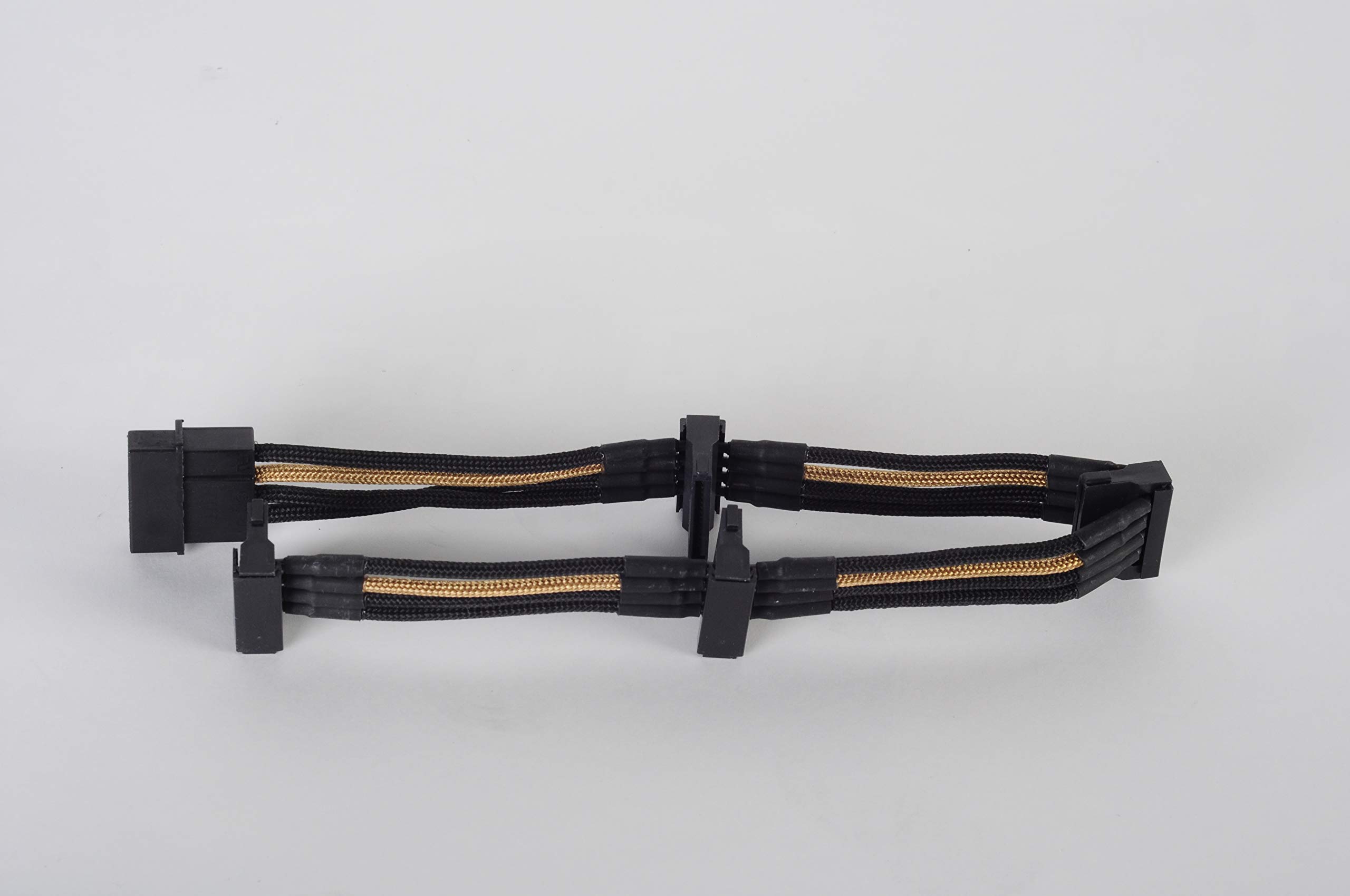 SilverStone Technology Cavo di alimentazione con 1 x 4 pin a 4 connettori SATA (PP07-BTSBG)