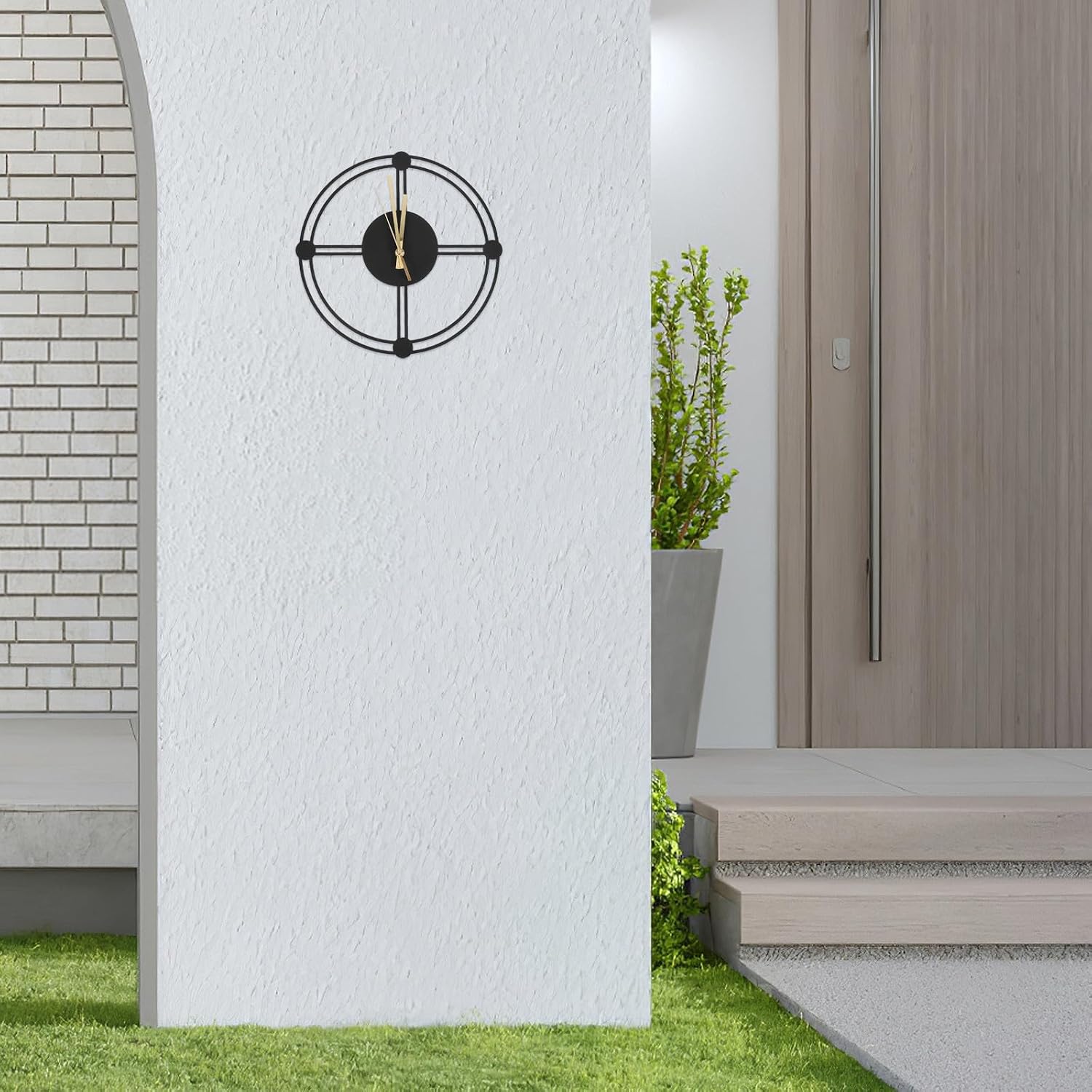 BESTonZON Decorative Metal Wall Clock for Garden and Patio Outdoor Use, Vintage Iron Hanging Clock Silent Non-Ticking Analog Design, Black Simple Wall Decor for Living Room and Bedroom