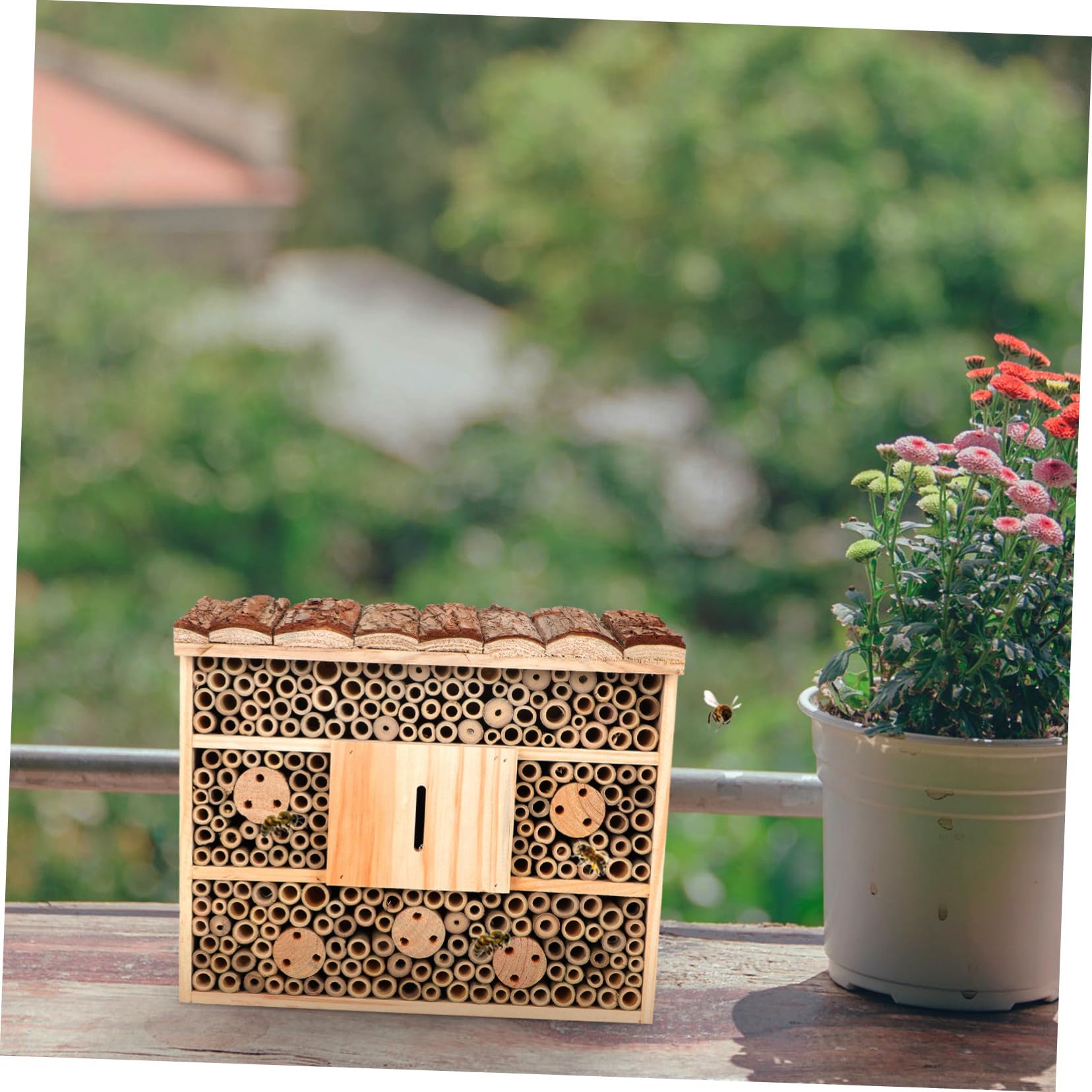 ifundom Casetta Legno Decorativa per Insetti e Api Beige, Rifugio Naturale per Mantenere L'ecologia del Giardino e Attirare Insetti Utili, Stile Casetta in Legno per Giardino