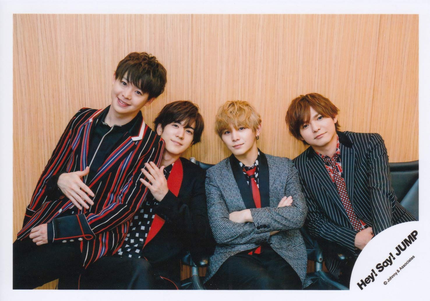 Hey! Say! JUMP 公式写真 生写真 Amazon.co.jp: Hey! Say! JUMP 公式生写真 （集合）HAL00026