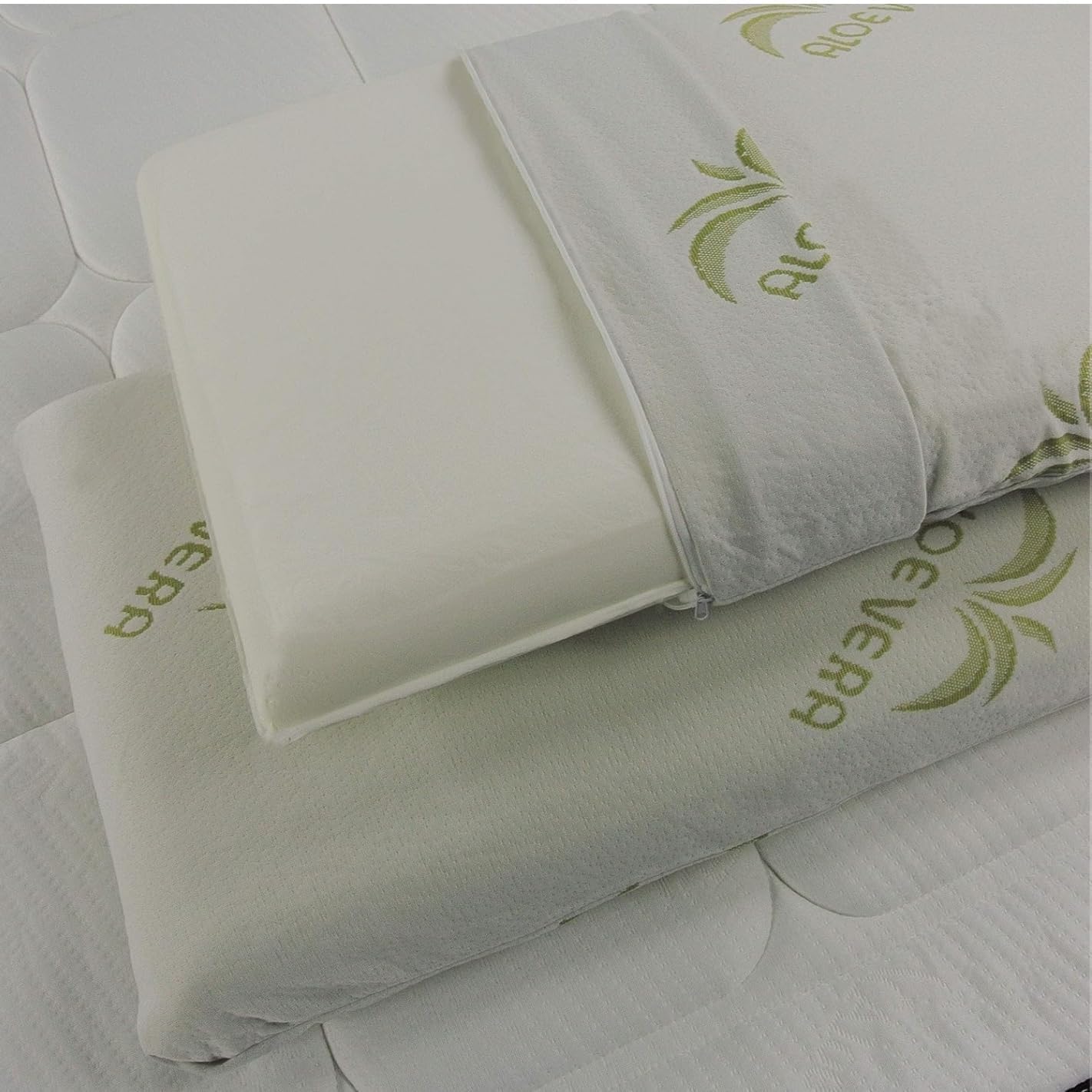 Coppia di Cuscini in Memory Foam, Modello Saponetta, Fodera in Aloe Vera, Altezza 13cm