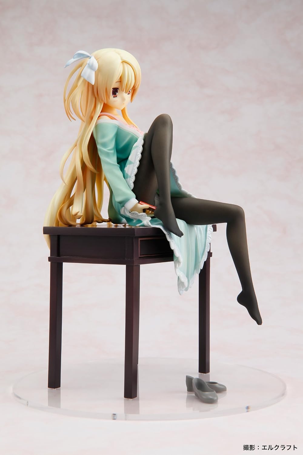 Broccoli Amairo Islenauts: Shirley Warwick PVC Figure (1:8 Scale)